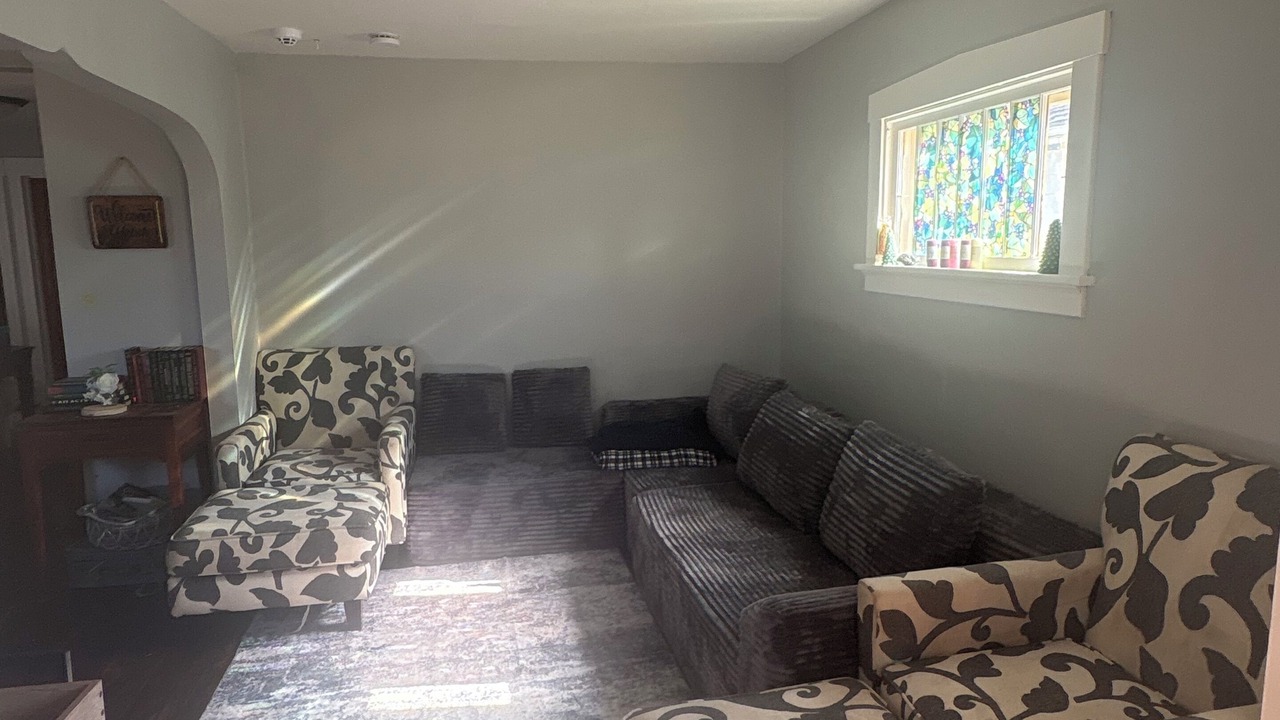 Photo of Livingroom in Two Rivers