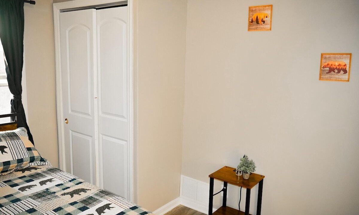 Photo of Bedroom in Munster