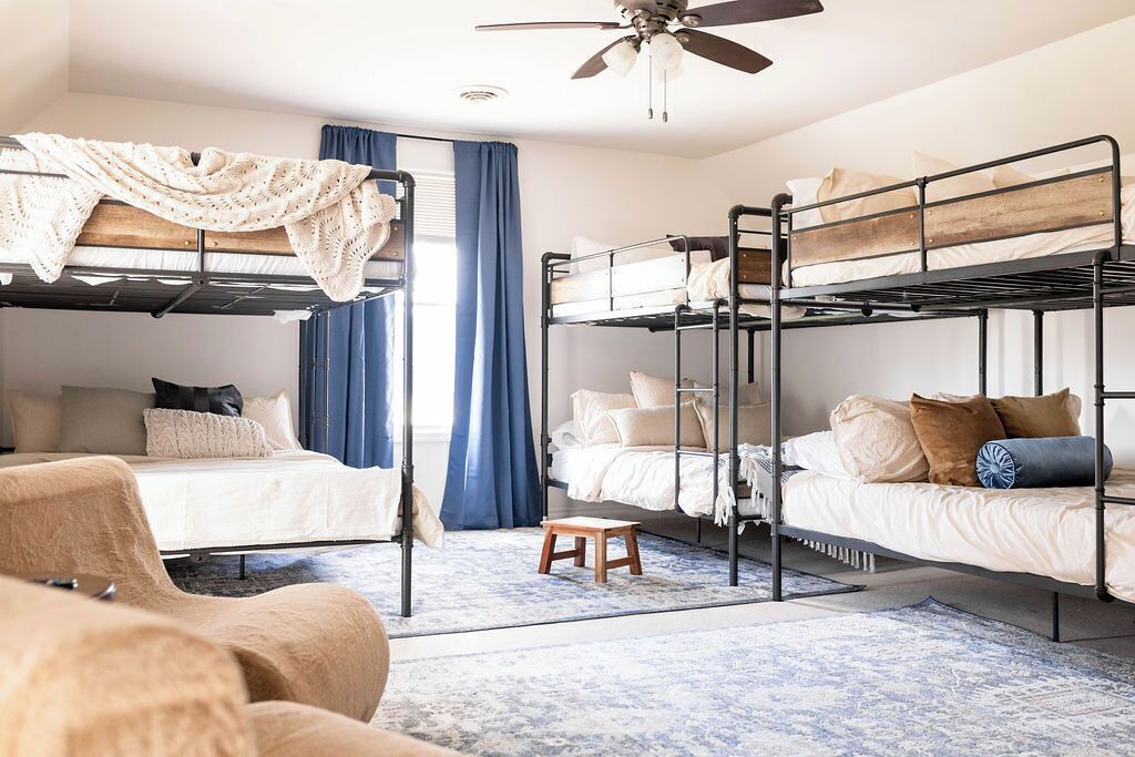 Photo of Bedroom in Eureka