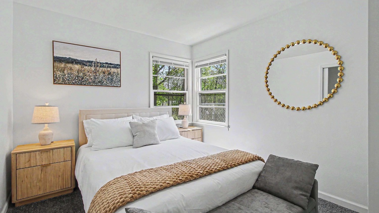 Photo of Bedroom in Michigan City