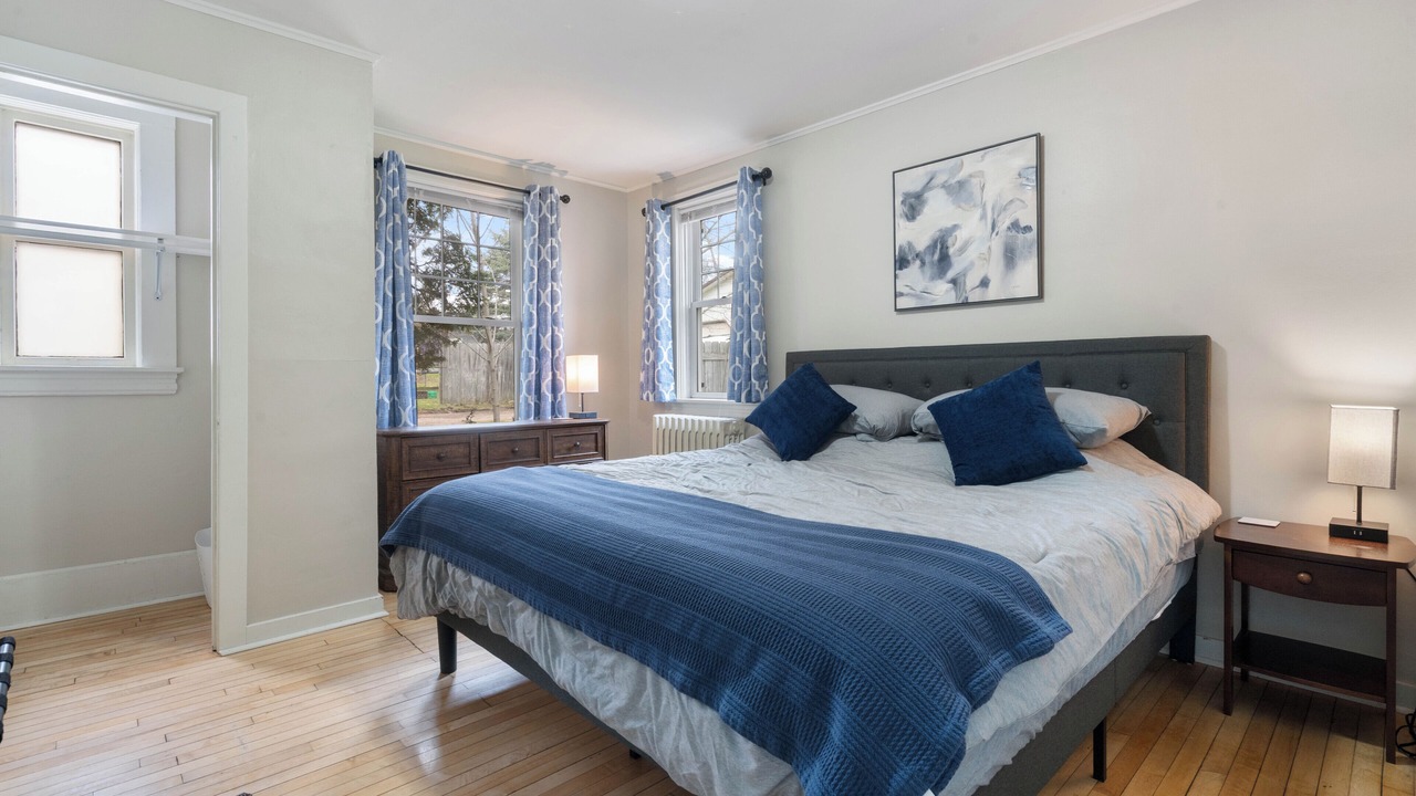 Photo of Bedroom in Lakeside - Lester Park