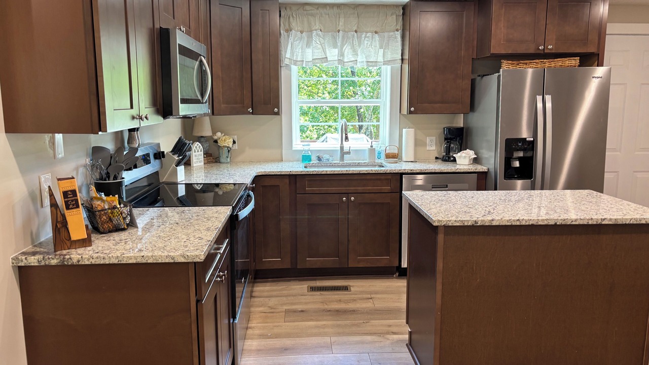 Photo of Kitchen in Bowling Green