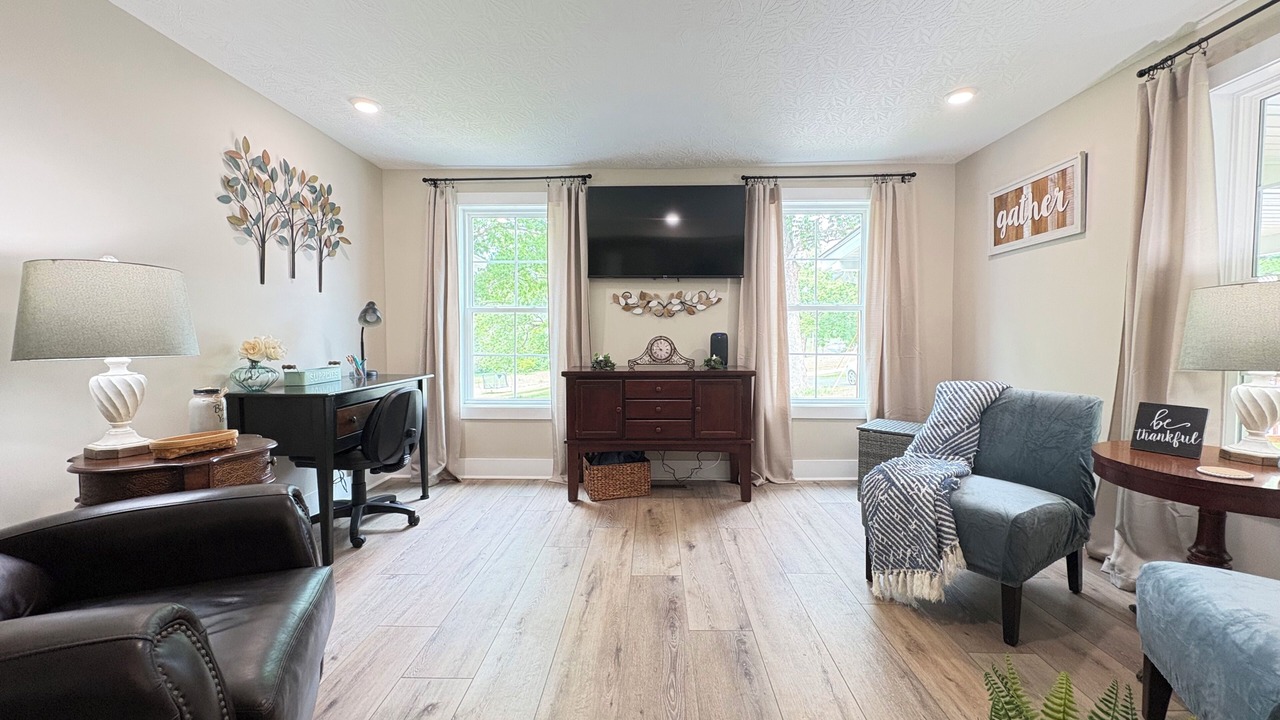 Photo of Livingroom in Bowling Green