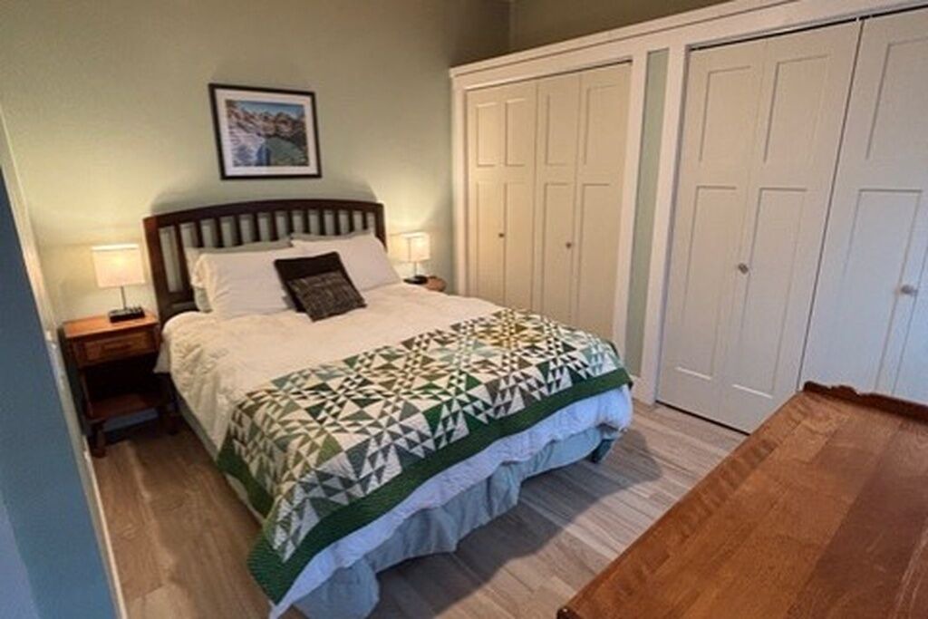 Photo of Bedroom in Mackinaw City