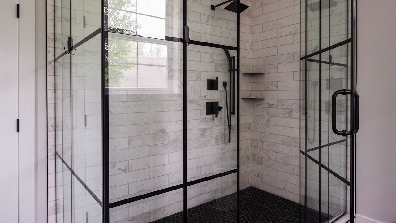 Photo of Bathroom in West Wing Estates
