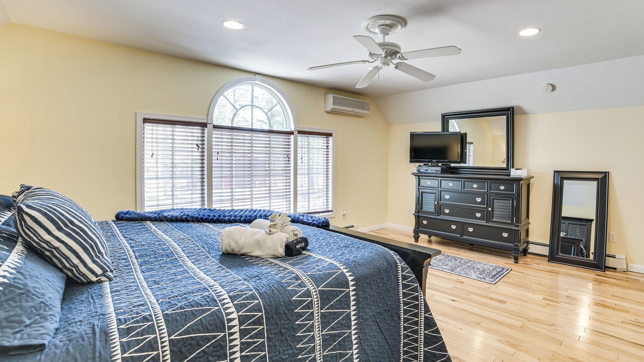 Photo of Bedroom in Gaylord