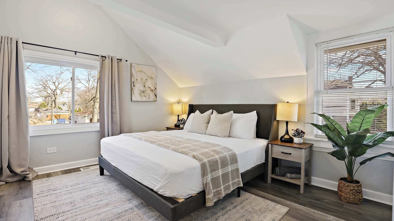Photo of Bedroom in Russell