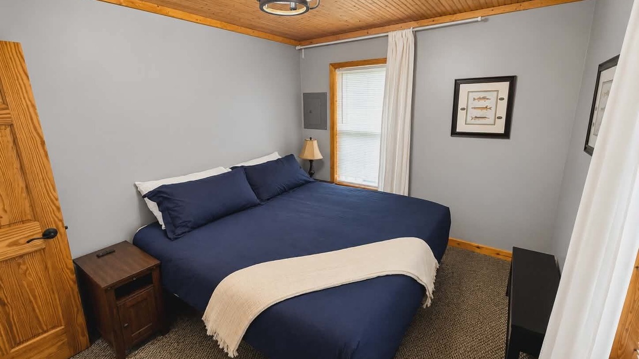 Photo of Bedroom in Au Train