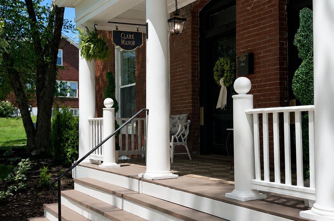 Photo of Outdoor in St. Charles Historic District