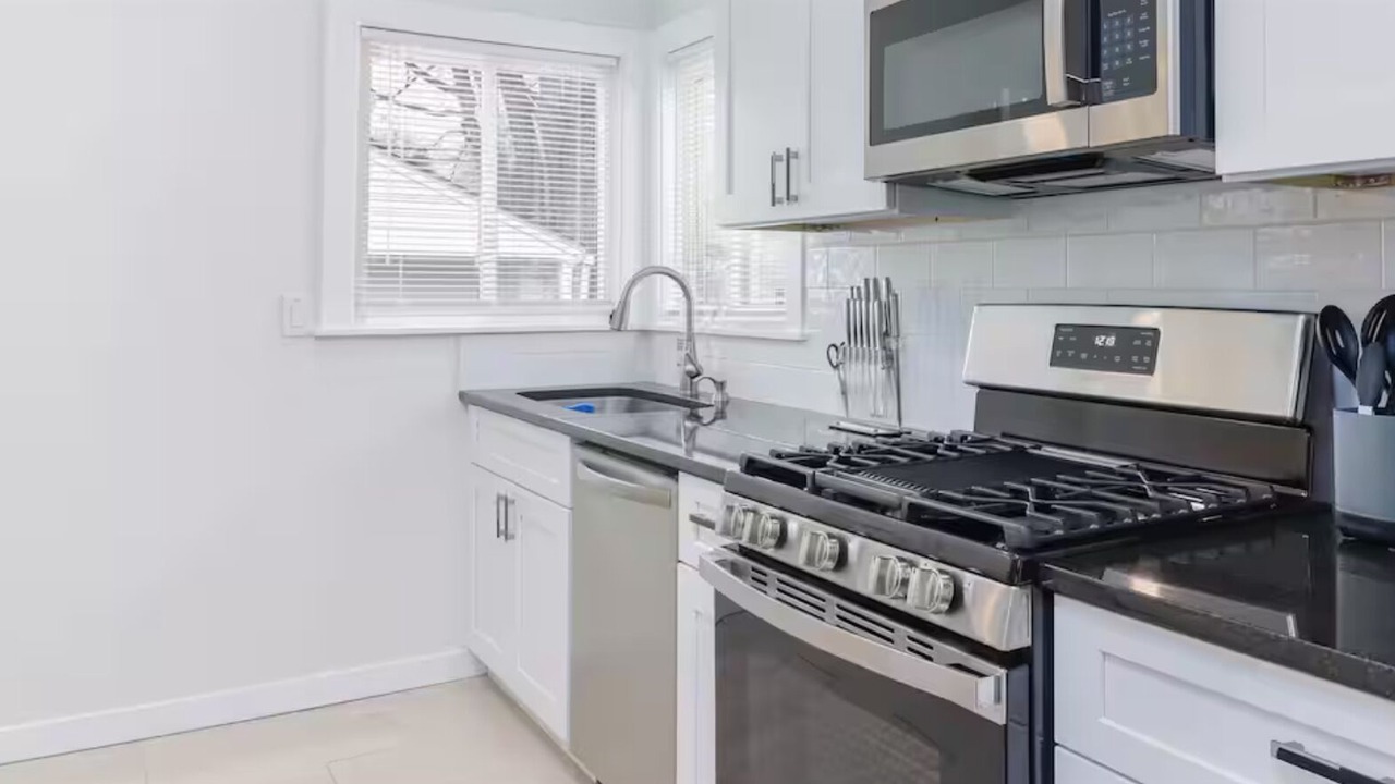 Photo of Kitchen in Garden City