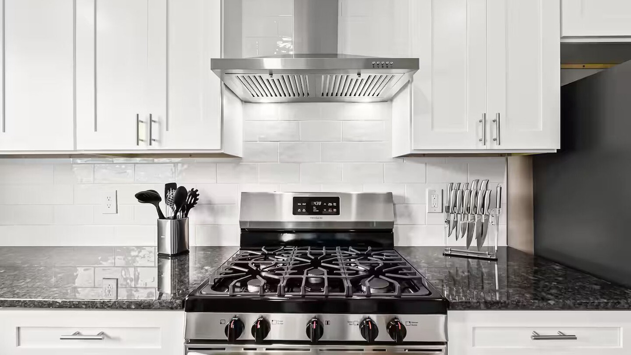 Photo of Kitchen in Garden City