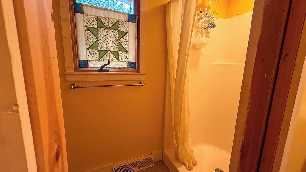 Photo of Bathroom in Kewadin