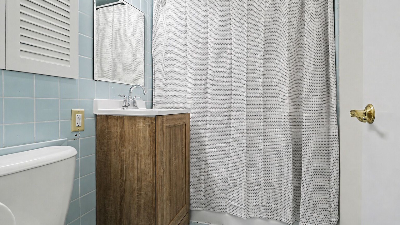 Photo of Bathroom in South Haven