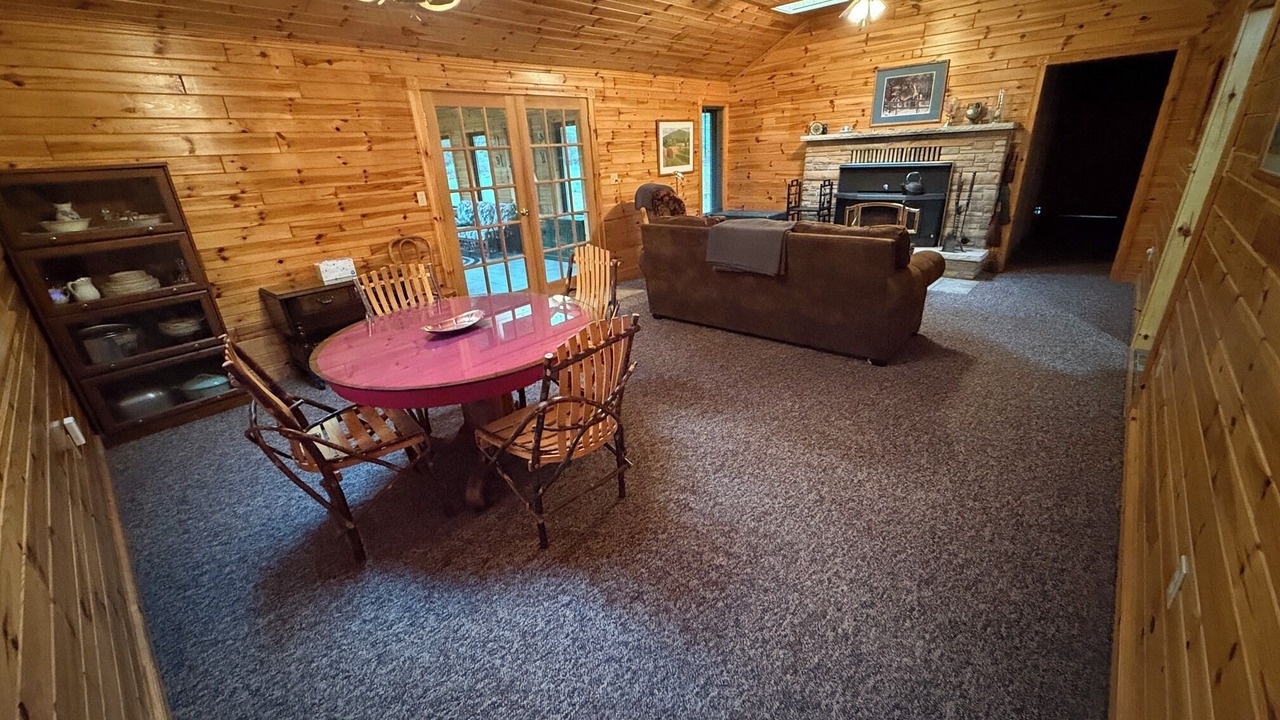 Photo of Bedroom in Herron
