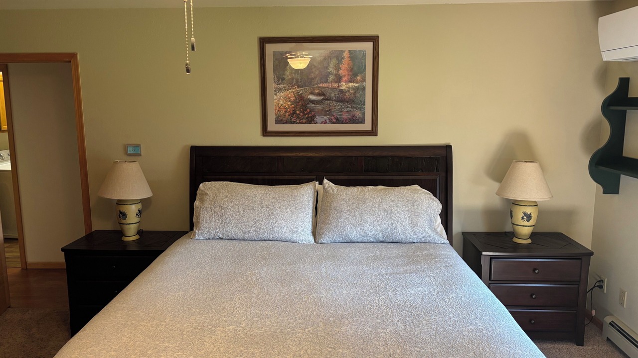 Photo of Bedroom in Prudenville