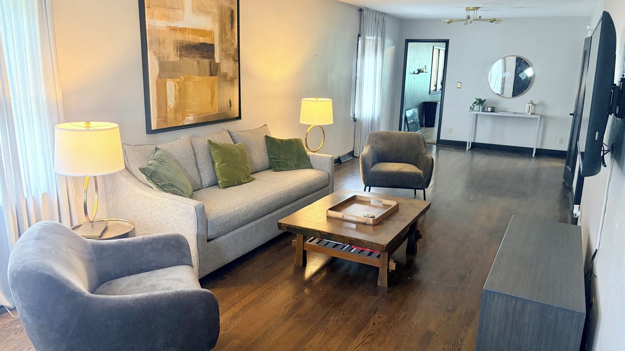 Photo of Livingroom in Pendleton Heights