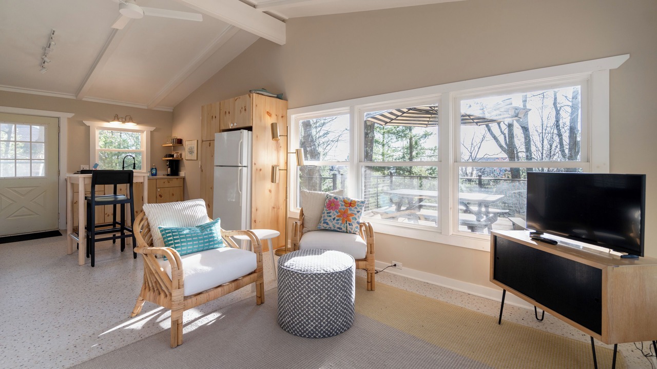 Photo of Livingroom in Shelby