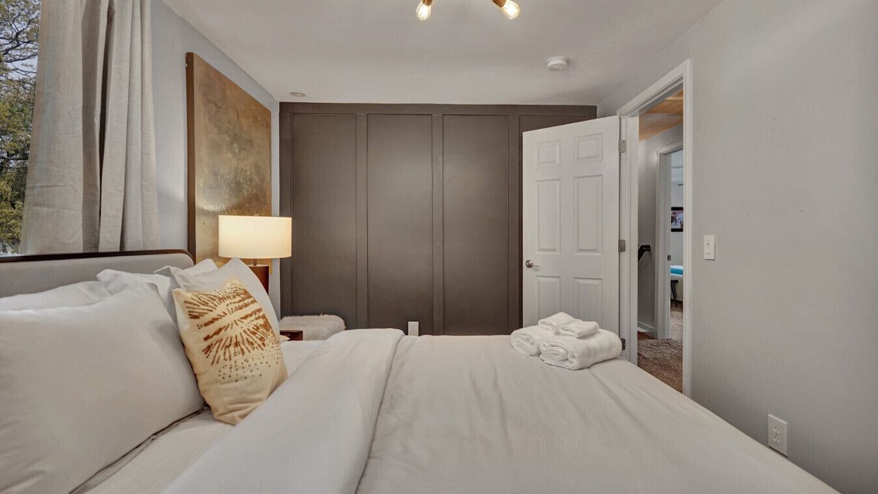 Photo of Bedroom in Royal Oak
