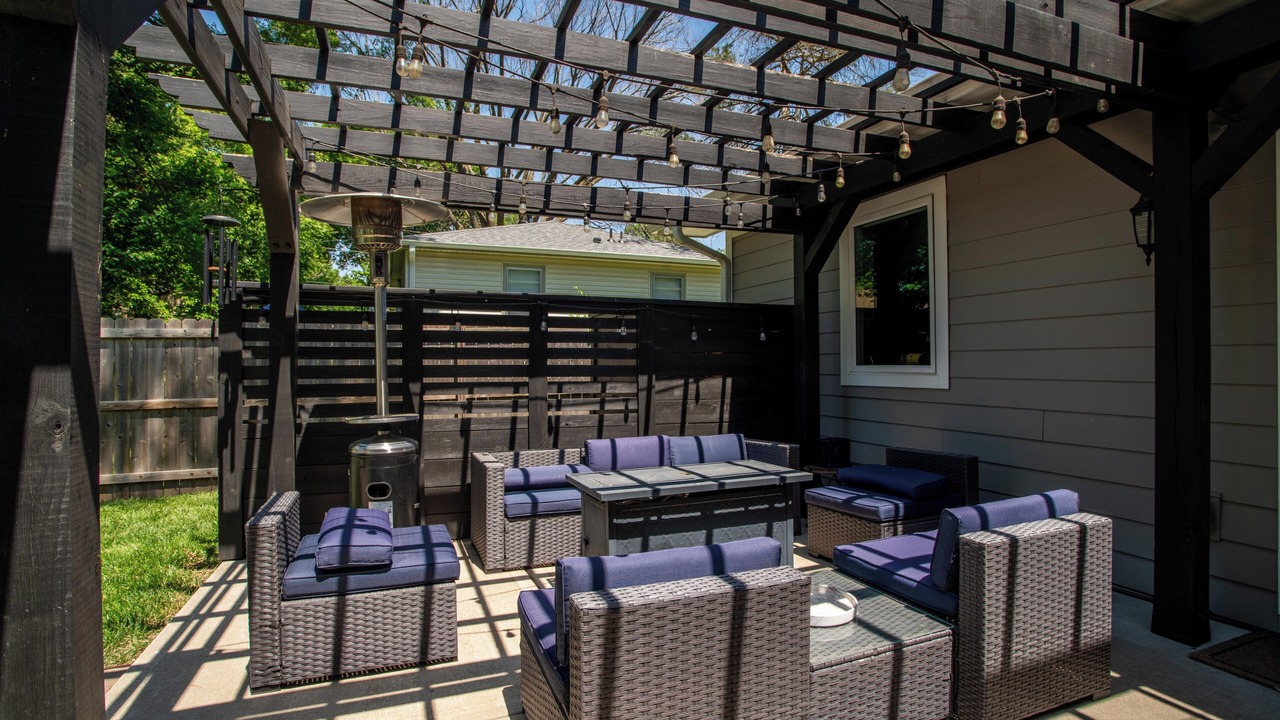 Photo of Patio Balcony in Roeland Park