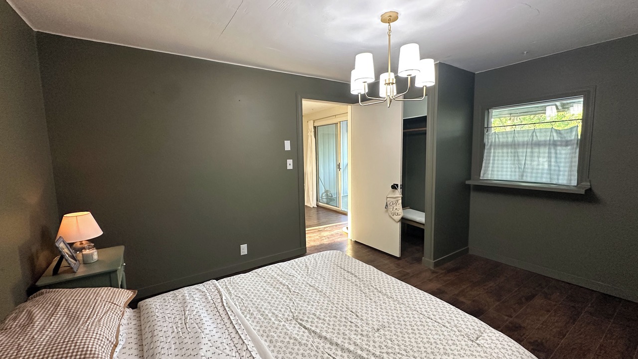 Photo of Bedroom in Creal Springs