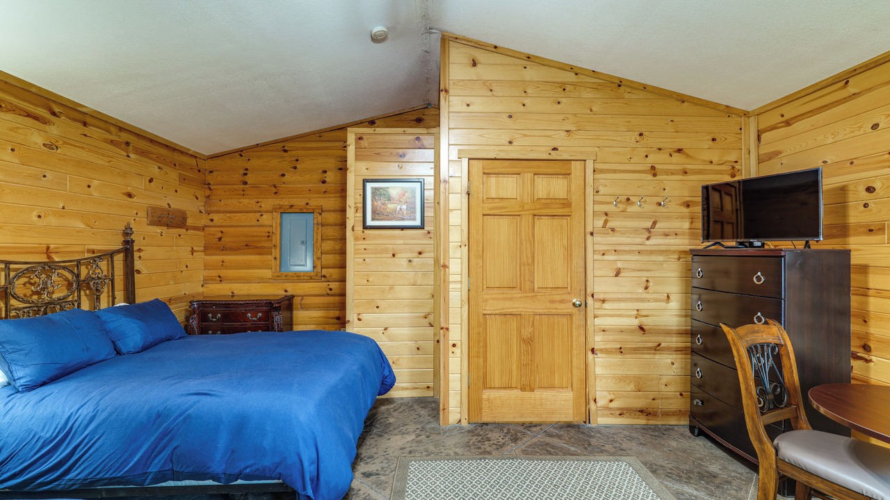 Photo of Bedroom in Waumandee