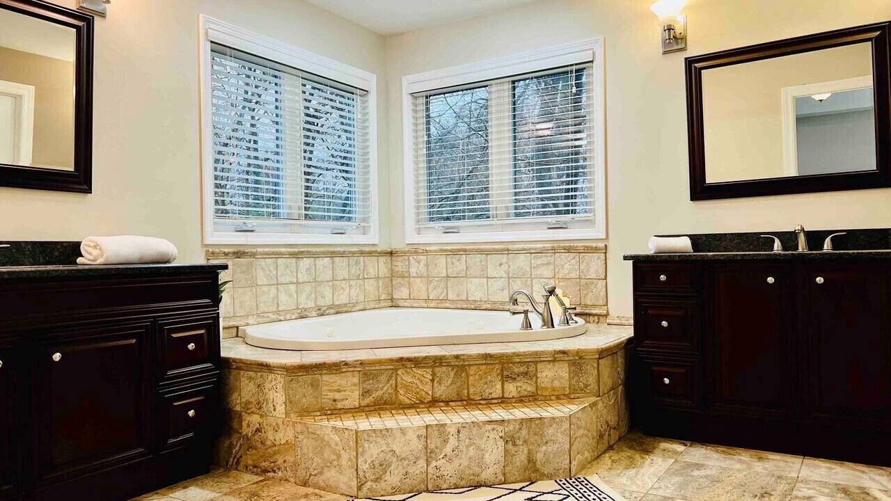 Photo of Bathroom in Fox Valley