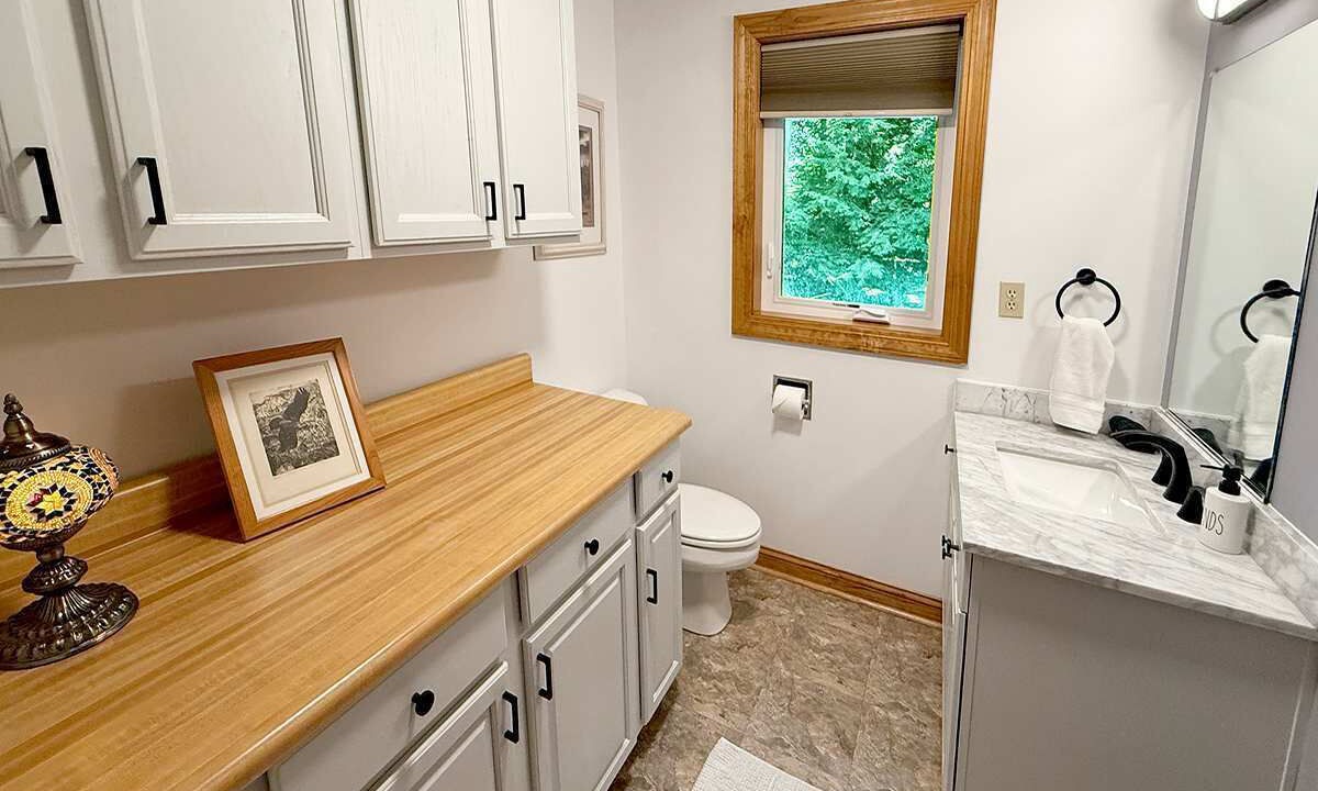 Photo of Bathroom in Shorewood-Tower Hills-Harbert
