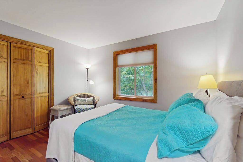 Photo of Bedroom in Shorewood-Tower Hills-Harbert