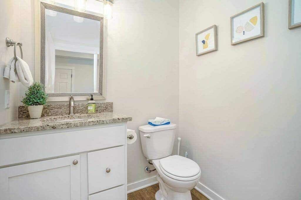 Photo of Bathroom in Miami Park