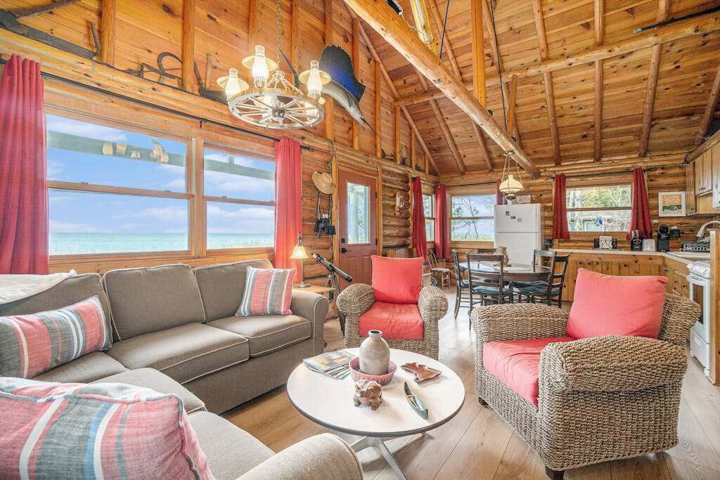 Photo of Livingroom in Empire