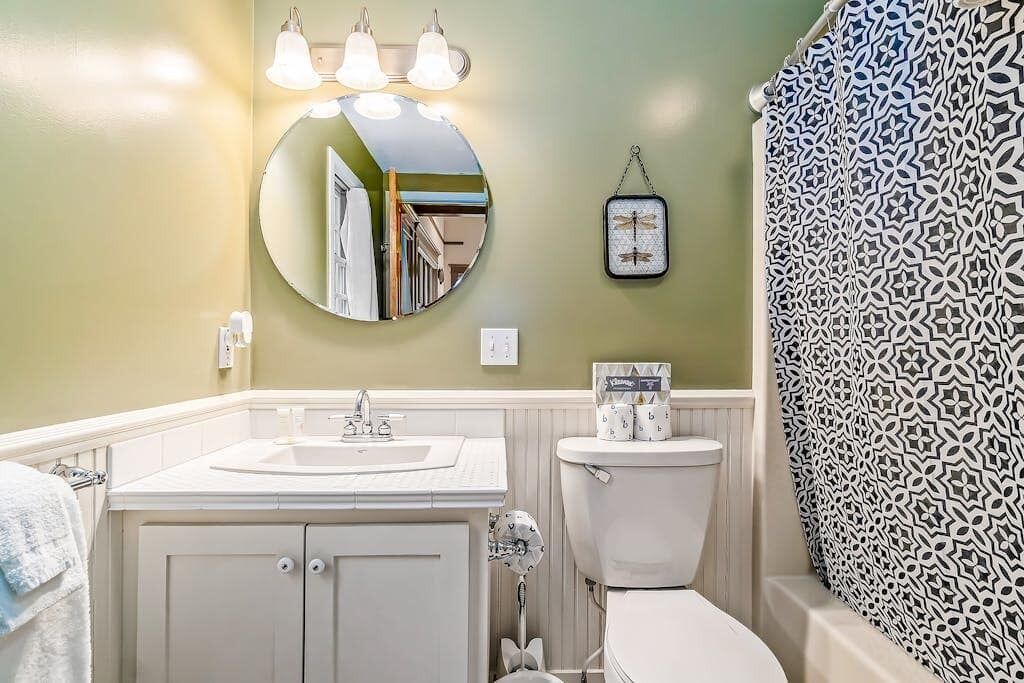Photo of Bathroom in Arcadia