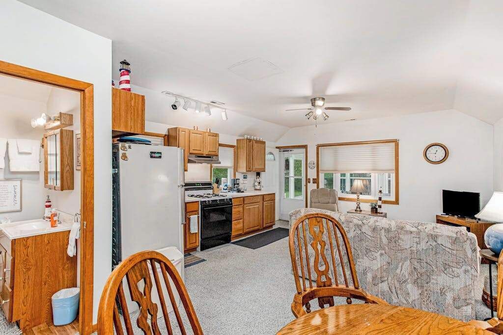 Photo of Kitchen in Lakeside