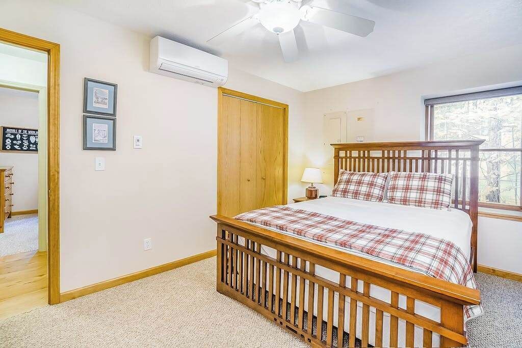 Photo of Bedroom in Thompsonville