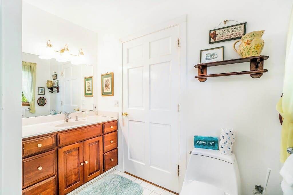 Photo of Bathroom in Arcadia