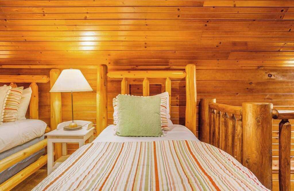 Photo of Bedroom in Lake Township