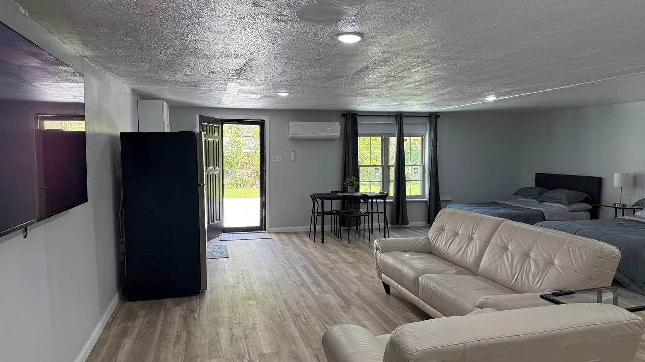 Photo of Livingroom in Marksville