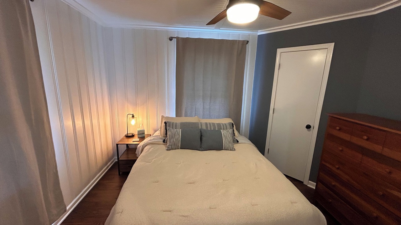 Photo of Bedroom in South Kansas City