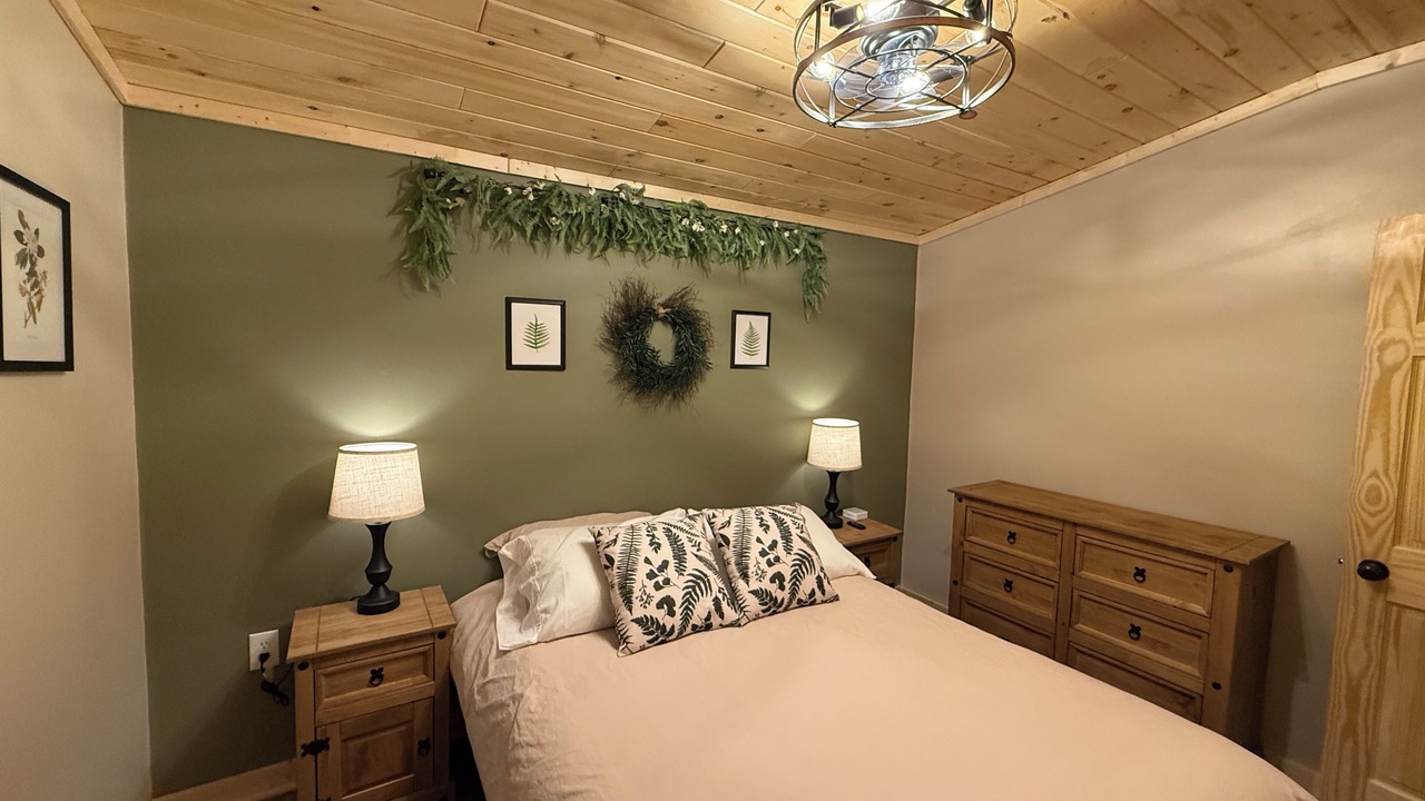 Photo of Bedroom in Wellston