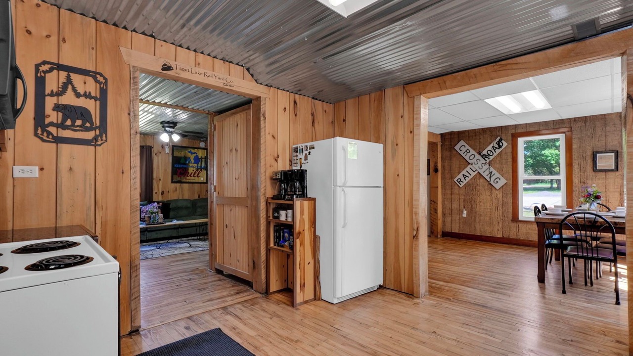 Photo of Bedroom in Trout Lake