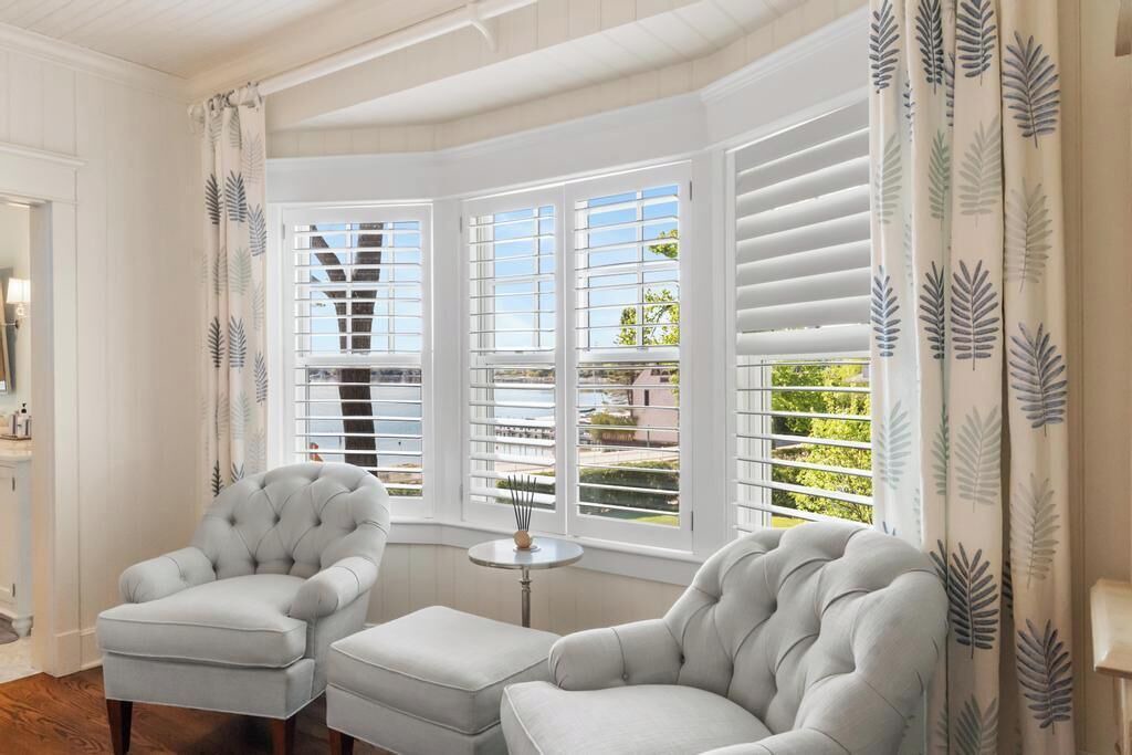Photo of Livingroom in Harbor Springs