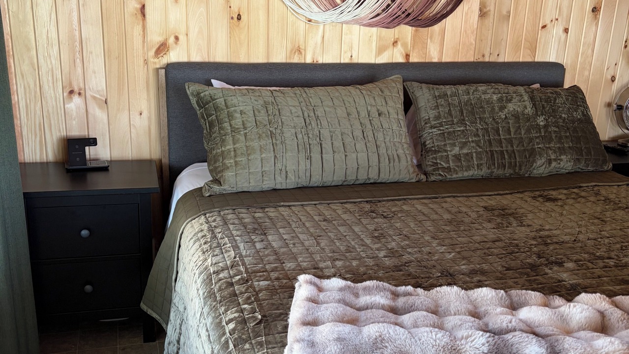Photo of Bedroom in Pigeon