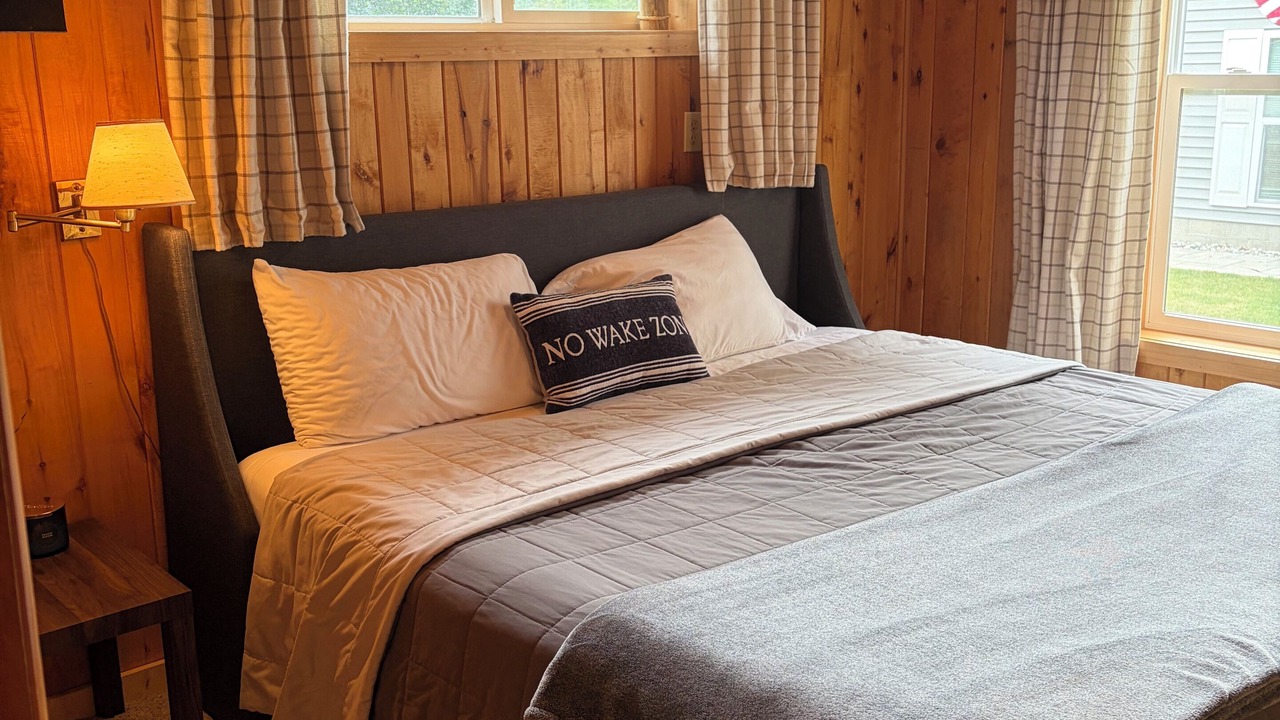 Photo of Bedroom in Pigeon