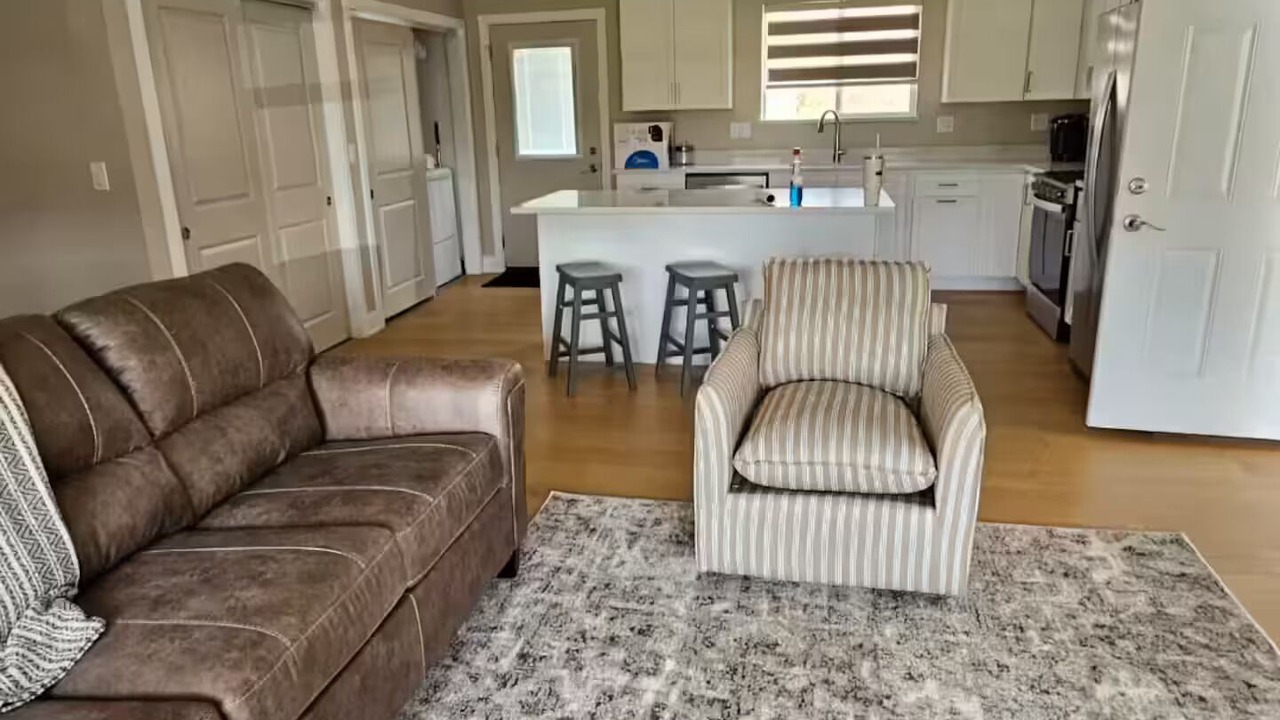 Photo of Livingroom in Burns Harbor