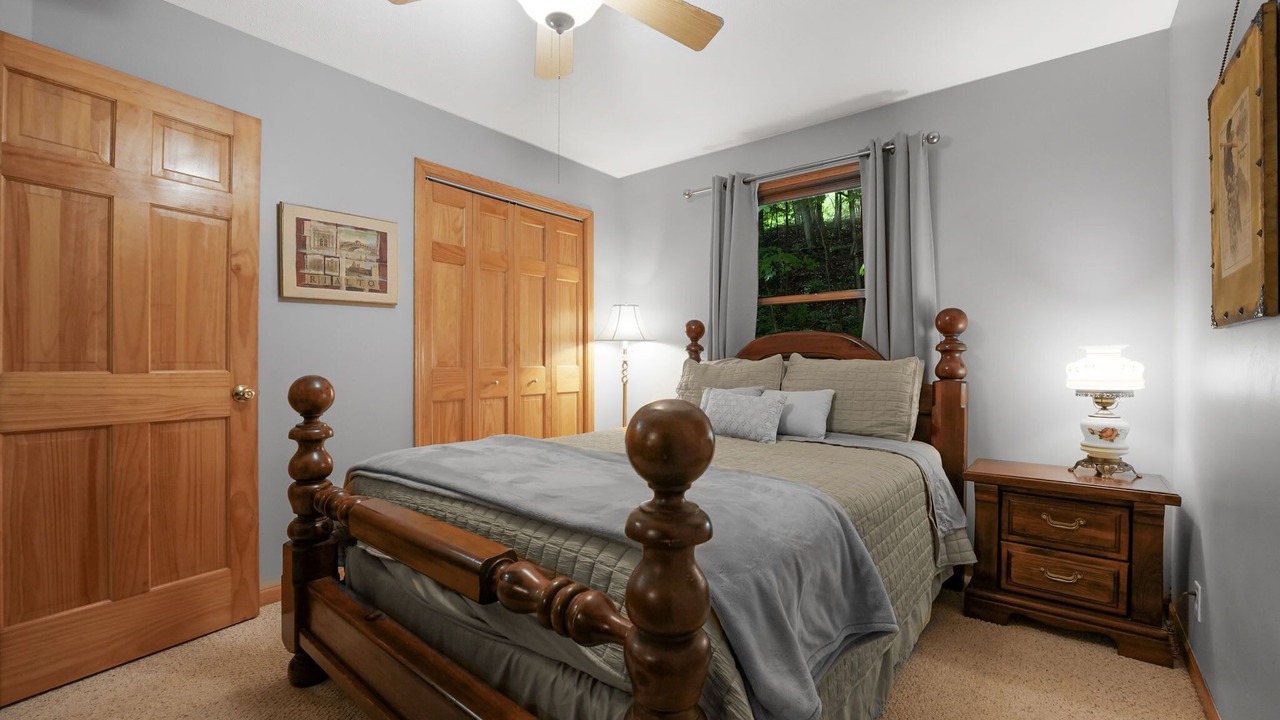 Photo of Bedroom in Suttons Bay
