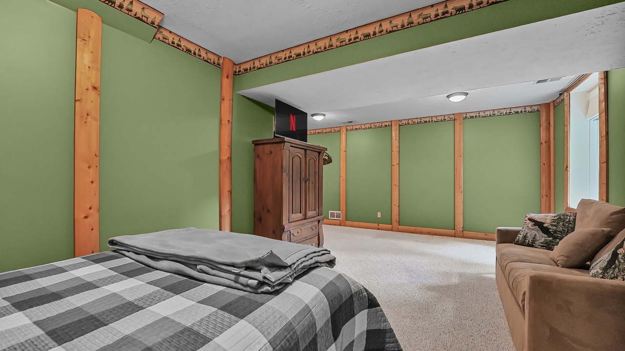 Photo of Bedroom in Suttons Bay