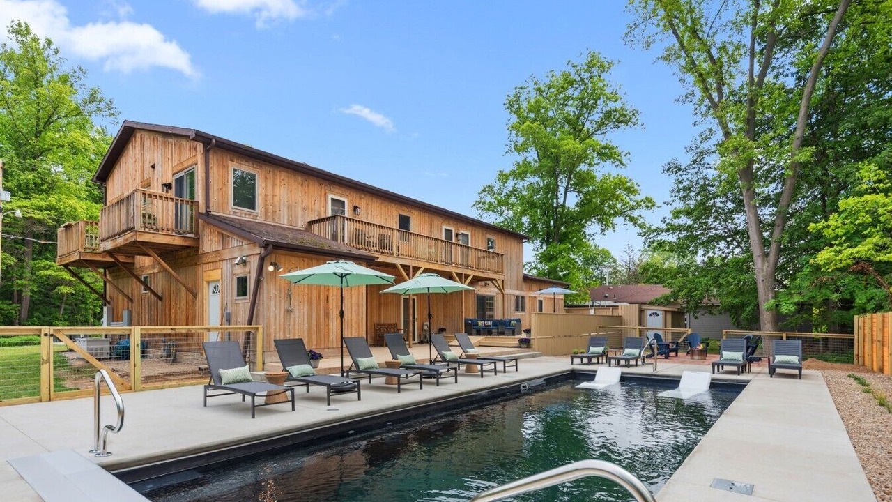 Photo of Outdoor in Lakeside
