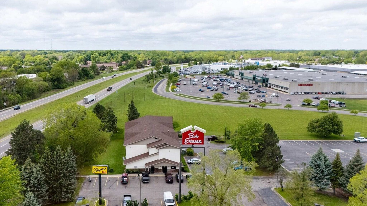 Photo of Outdoor in Lansing
