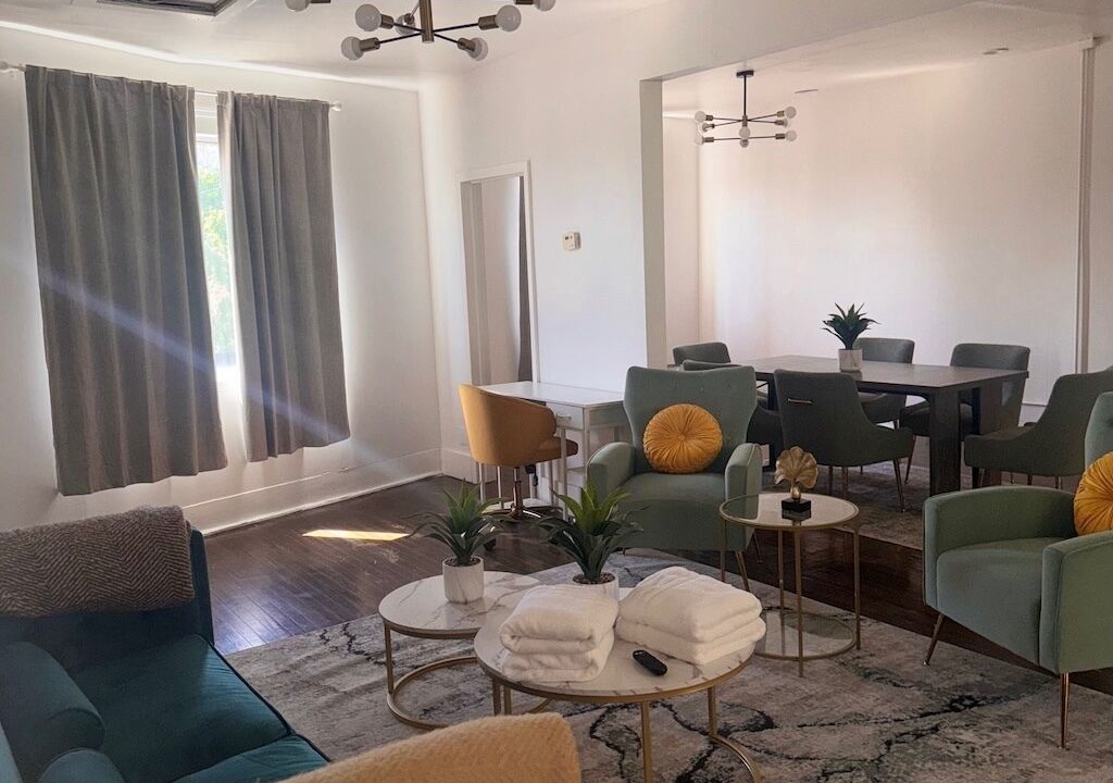 Photo of Livingroom in Detroit