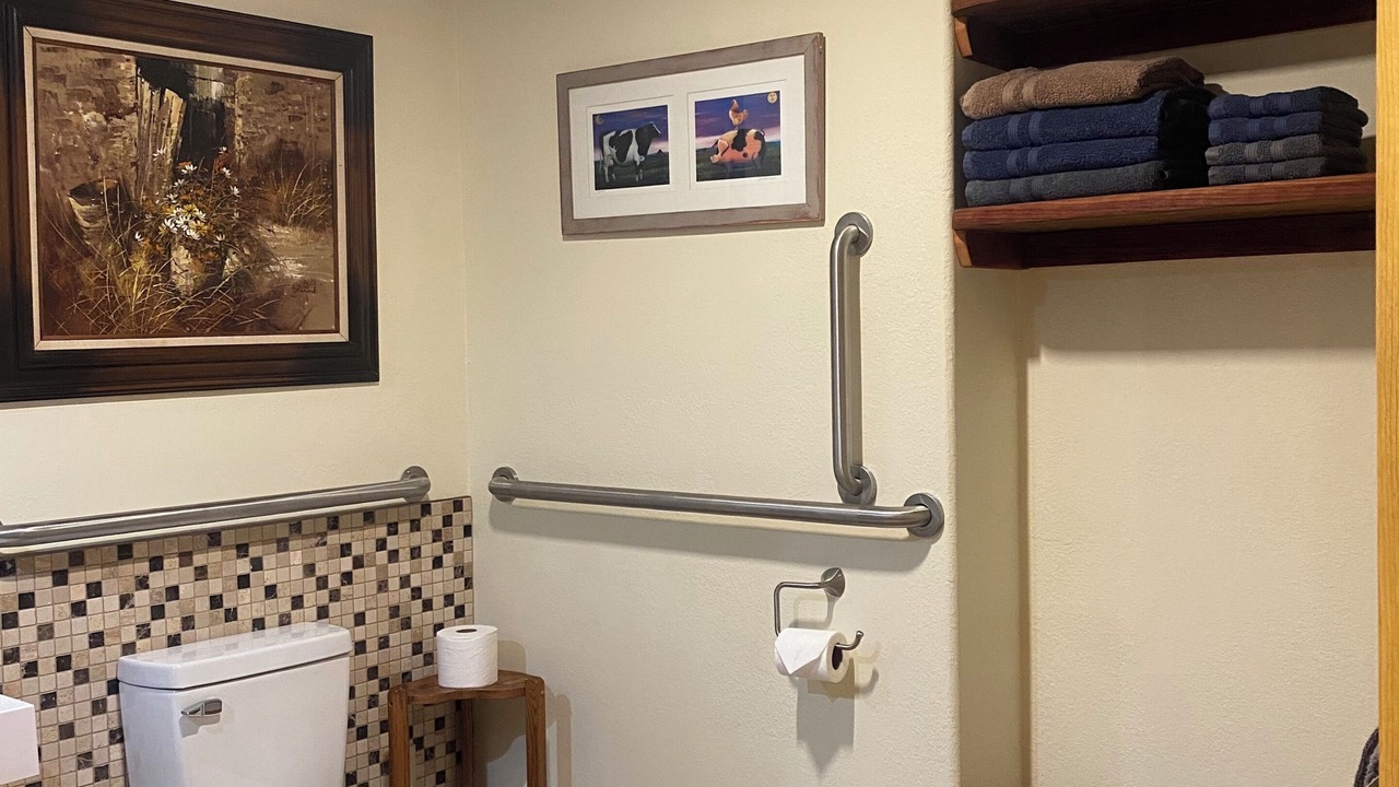 Photo of Bathroom in Suttons Bay