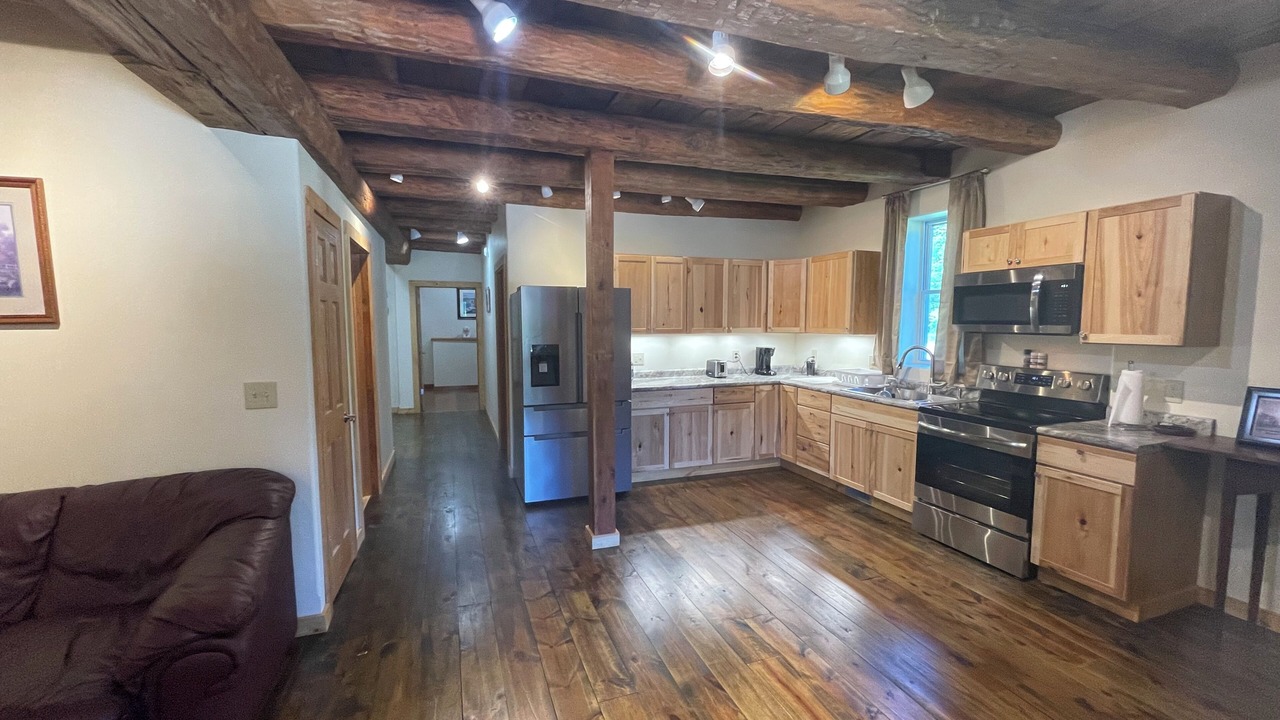 Photo of Livingroom in Suttons Bay